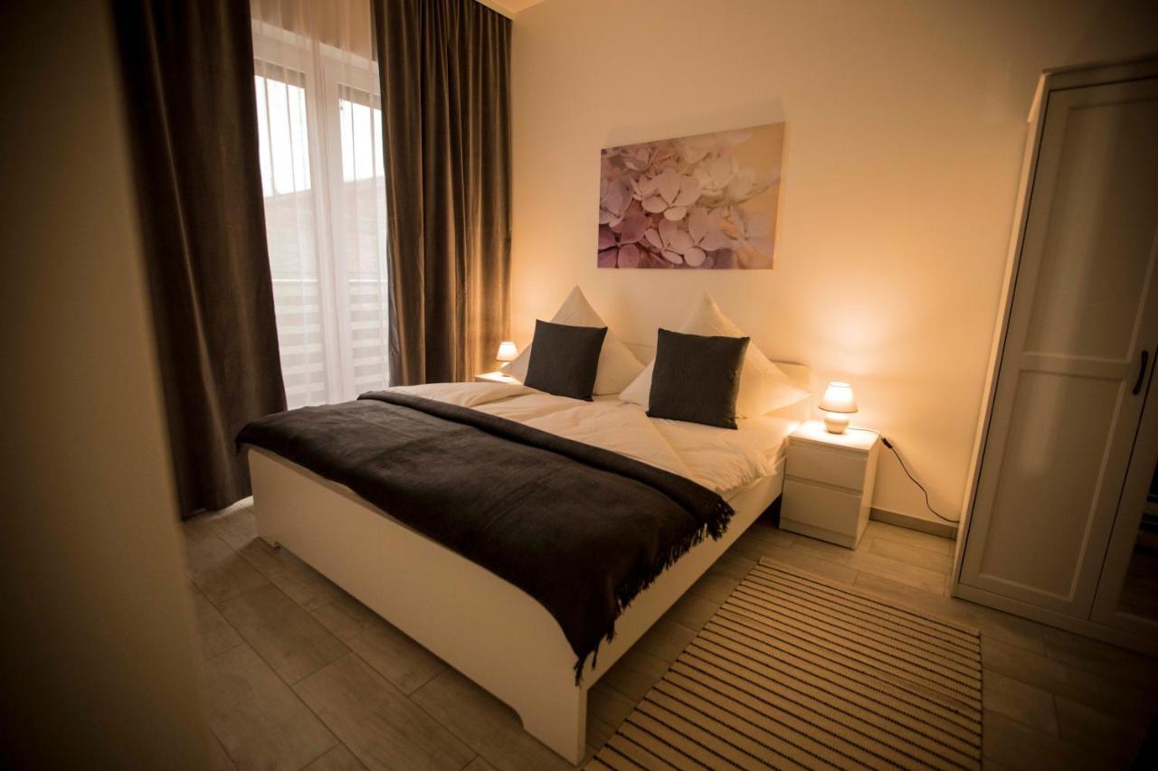 Pension Leo Berlin Exterior foto